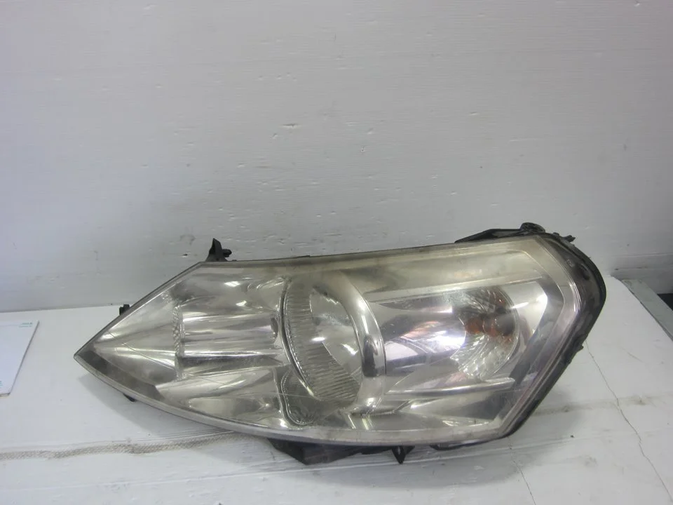 Foto de FARO IZQUIERDO CITROEN JUMPY 2.0 HDi CAT (RHK / DW10UTED4) (120 CV / 88 KW) referencia 89901161