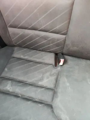 Foto de ENGANCHE CINTURON TRASERO DERECHO AUDI A3 (8L) 1.6  (102 CV / 75 KW)