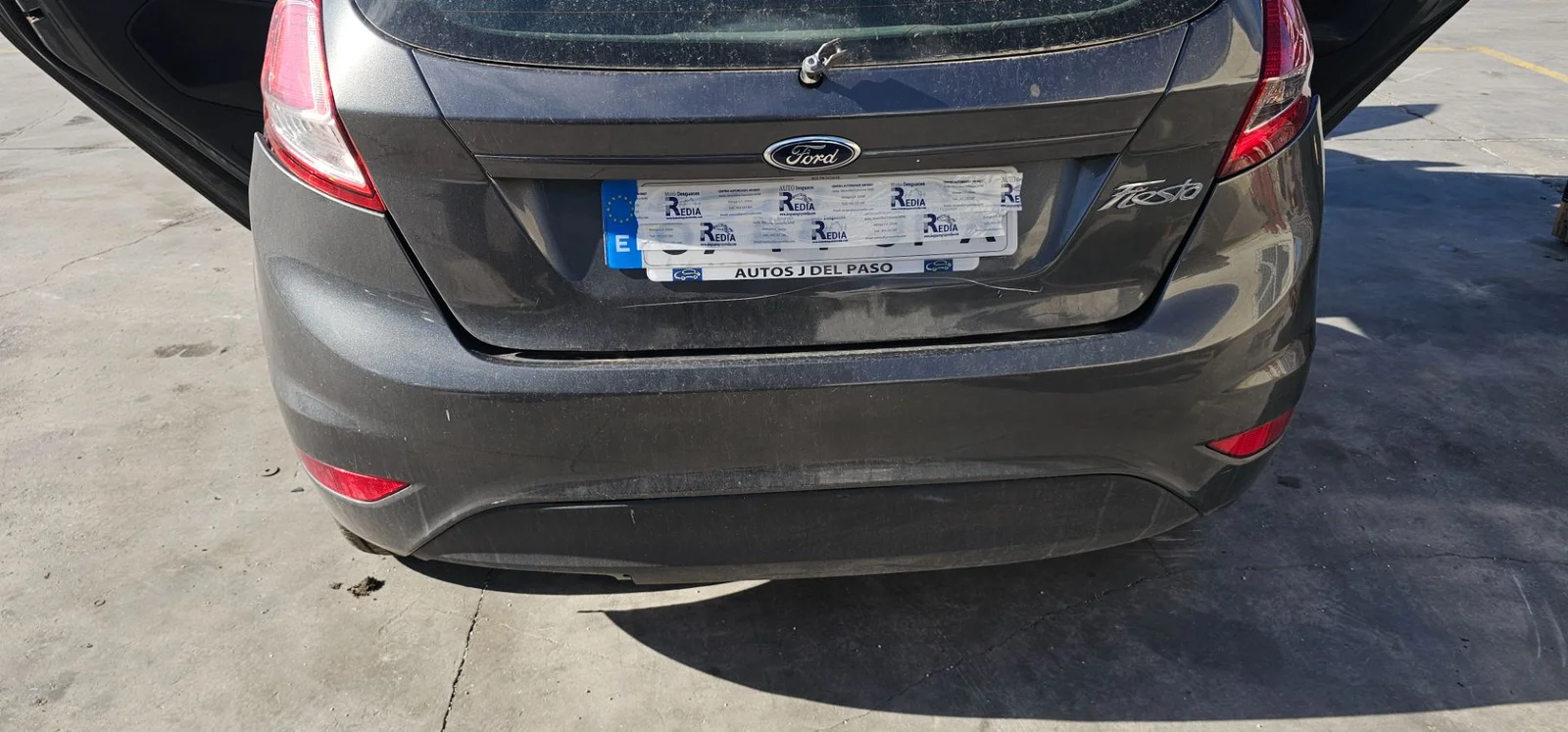 Foto de REFUERZO PARAGOLPES TRASERO FORD FIESTA (CNN) 1.25 16V CAT (82 CV / 60 KW)