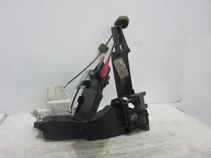 Foto de CERRADURA PUERTA DELANTERA IZQUIERDA FORD MONDEO BERLINA (GE) 2.5 V6 24V CAT (170 CV / 125 KW) referencia XS41A21813DE foto 3