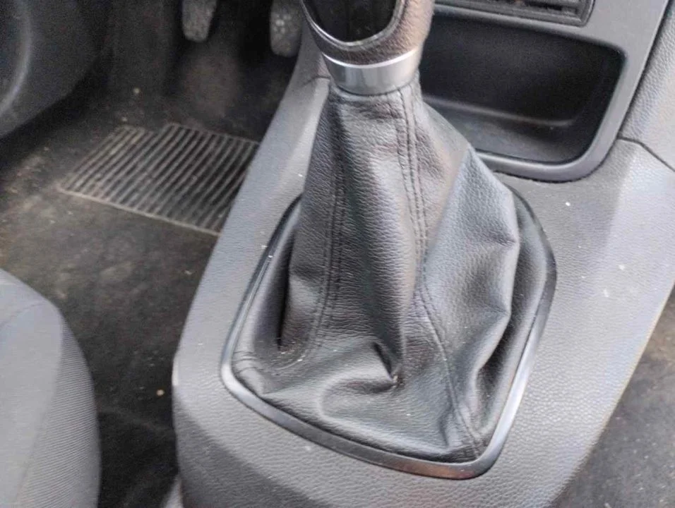 Foto de NO IDENTIFICADO FORD FIESTA (CNN) 1.5 TDCi CAT (75 CV / 55 KW)