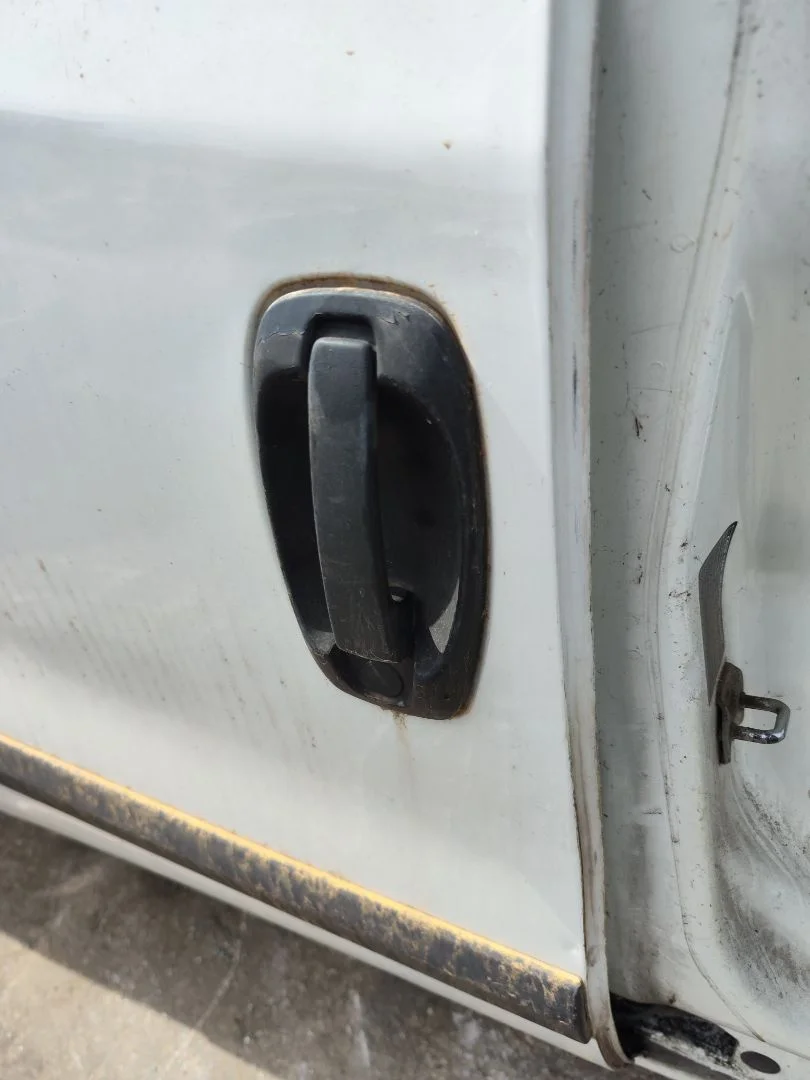 Foto de CERRADURA PUERTA TRASERA DERECHA FIAT II DOBLÒ (263) CARGO 1.6 JTDM 16V CAT (105 CV / 77 KW)
