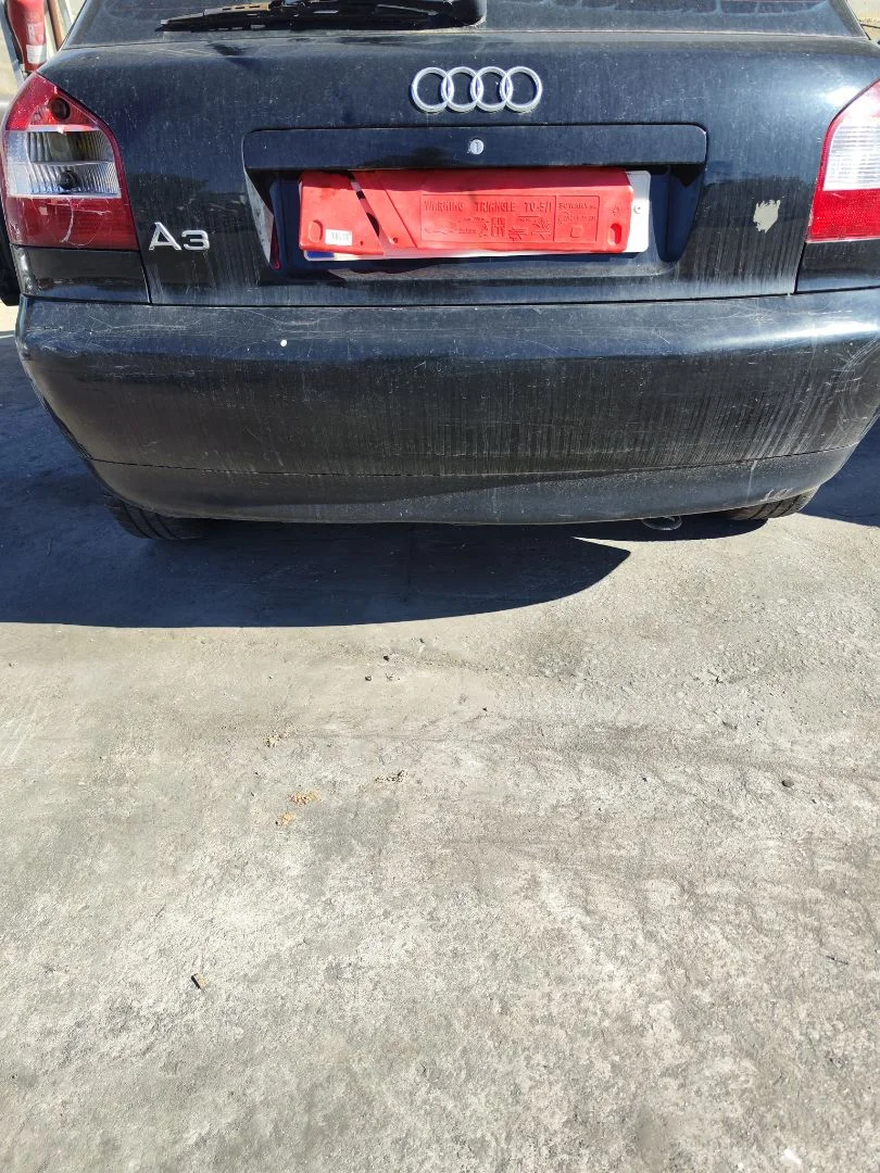 Foto de PARAGOLPES TRASERO AUDI A3 (8L) 1.6 (102 CV / 75 KW) referencia 8L0807437D FKZ