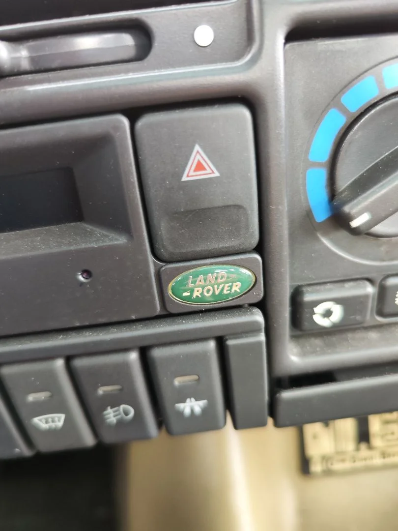 Foto de WARNING LAND ROVER DISCOVERY (LT) 4.0 V8 CAT (185 CV / 136 KW)