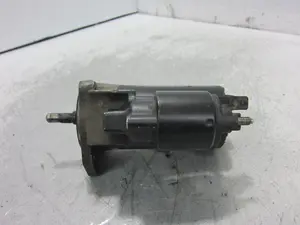Foto de MOTOR ARRANQUE VOLKSWAGEN POLO III (6N1) 1.4 (60 CV / 44 KW) referencia 0001112044 foto 7