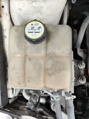 Foto de DEPOSITO EXPANSION FORD FOCUS BERLINA (CAP) 1.6 TDCi CAT (90 CV / 66 KW)