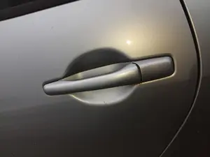 Foto de MANETA EXTERIOR TRASERA IZQUIERDA MITSUBISHI GRANDIS (NA0W) 2.0 DI-D CAT (136 CV / 100 KW)