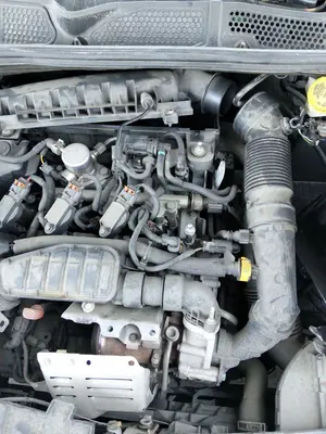 Foto de MOTOR COMPLETO CITROEN C4 CACTUS 1.2 12V VTi (82 CV / 60 KW) referencia HNZ foto 2