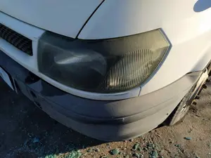 Foto de FARO IZQUIERDO FORD TRANSIT CAJA ABIERTA (FY) 2.4 TDE CAT (120 CV / 88 KW) referencia 4696783