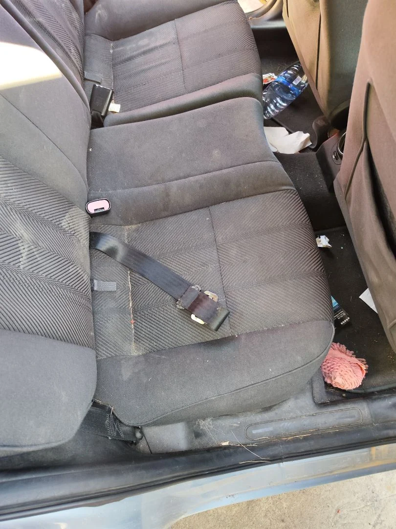 Foto de ASIENTOS TRASERO IZQUIERDO ALFA ROMEO 147 (190) 1.9 JTD CAT (110 CV / 81 KW)