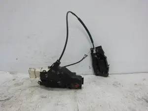 Foto de CERRADURA PUERTA TRASERA IZQUIERDA PEUGEOT 407 1.6 HDi FAP CAT (9HZ / DV6TED4) (109 CV / 80 KW) referencia 9686691880