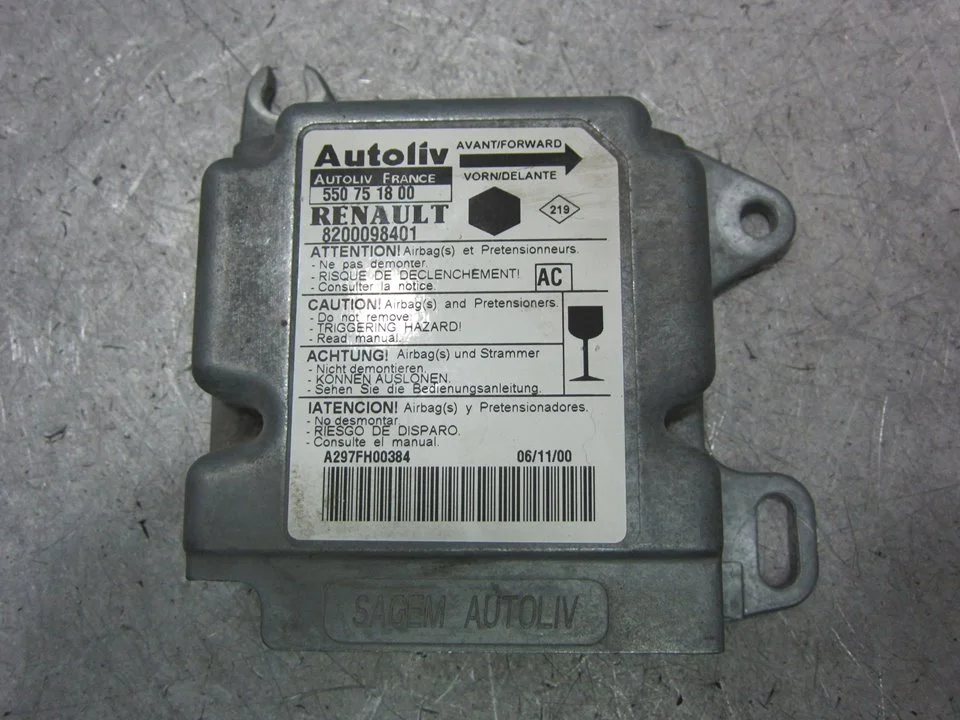 Foto de CENTRALITA AIRBAG RENAULT KANGOO I (F/KC0) 1.9 dTi Diesel (80 CV / 59 KW) referencia 550751800