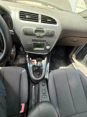 Foto de CONSOLA CENTRAL SEAT LEON (1P1)