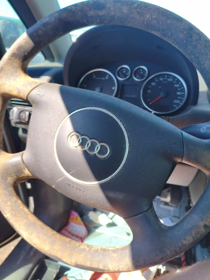 Foto de AIRBAG DELANTERO IZQUIERDO AUDI A2 (8Z) 1.4 TDI (75 CV / 55 KW)