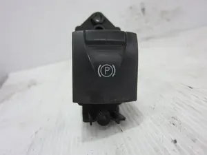 Foto de INTERRUPTOR RENAULT SCENIC III (JZ) 1.6 dCi Diesel FAP (131 CV / 96 KW) referencia 363210006R