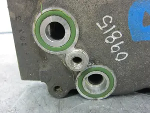 Foto de COMPRESOR AIRE ACONDICIONADO FORD ESCORT BERL./TURNIER 1.6 16V CAT (90 CV / 66 KW) foto 2
