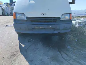Foto de PARAGOLPES DELANTERO FORD TRANSIT FURGÓN (CY/DY)(1986) 2.5 Diesel (80 CV / 59 KW)