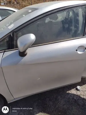 Foto de PUERTA DELANTERA IZQUIERDA SEAT LEON (1P1) 1.9 TDI (105 CV / 77 KW) referencia 1P0831055A
