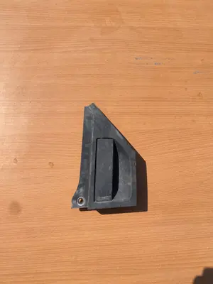 Foto de MANETA EXTERIOR DELANTERA IZQUIERDA RENAULT TWINGO II referencia 826067397R