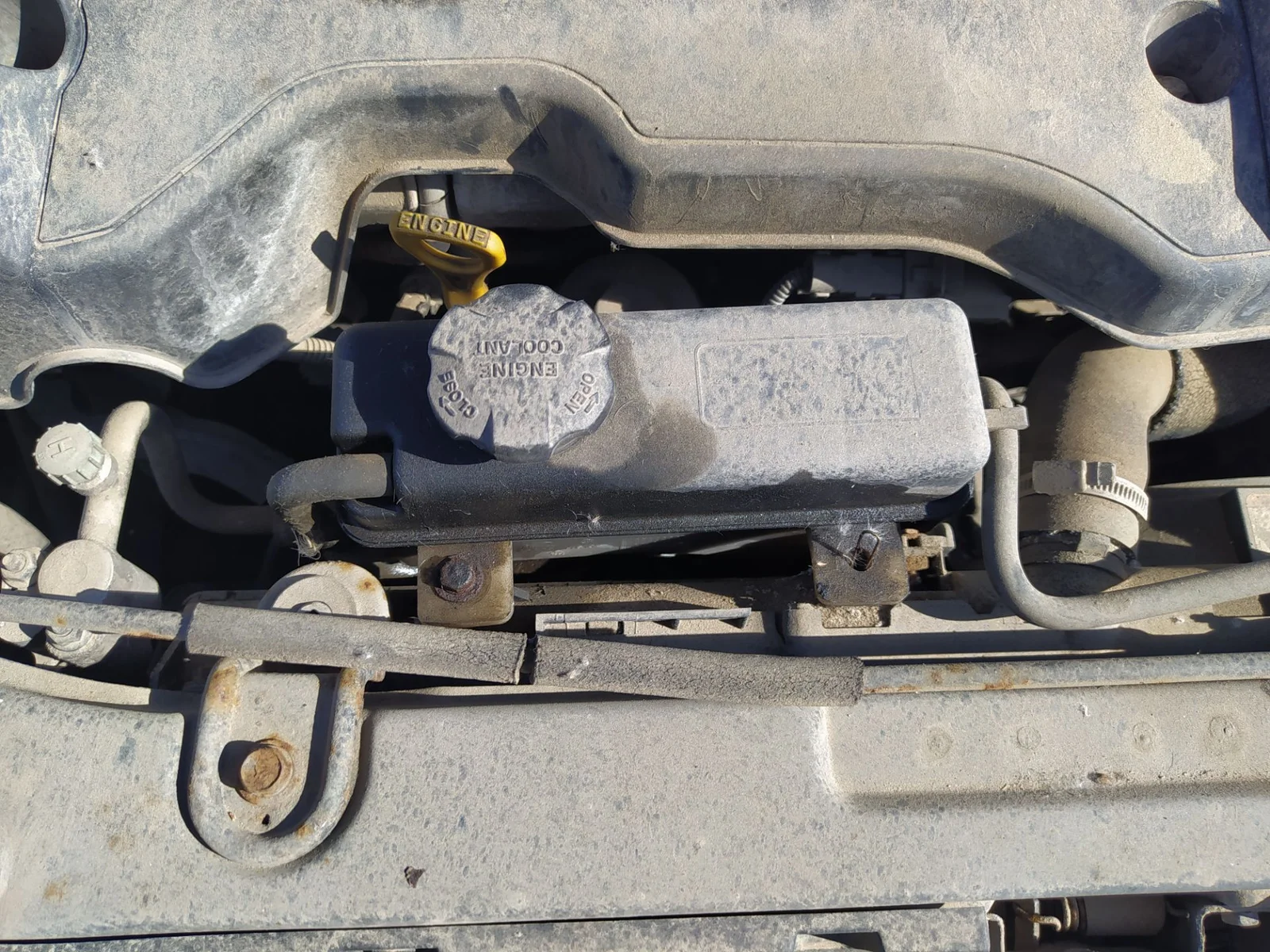Foto de DEPOSITO EXPANSION HYUNDAI MATRIX (FC) 1.5 CRDi CAT (102 CV / 75 KW) referencia 25430-17610