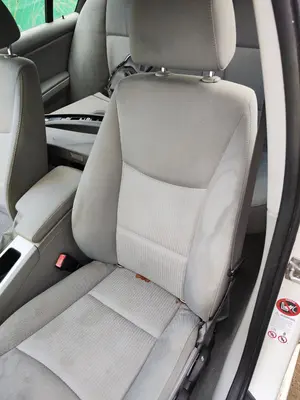 Foto de ASIENTO DELANTERO IZQUIERDO BMW SERIE 3 BERLINA (E90) 2.0 Turbodiesel CAT (143 CV / 105 KW) referencia 52107243523 foto 2