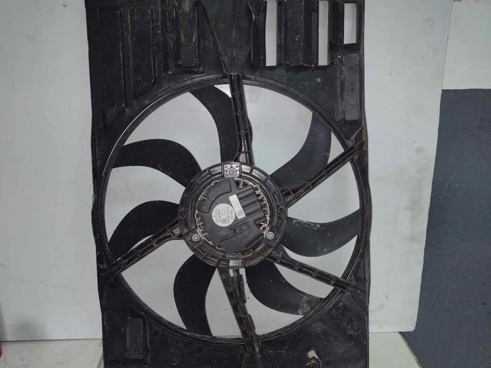 Foto de ELECTROVENTILADOR RADIADOR AIRE ACONDICIONADO VOLKSWAGEN GOLF VII (5G1/BE1) 2.0 TDI (184 CV / 135 KW) referencia 5Q0959455