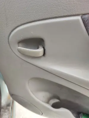 Foto de MANETA INTERIOR DELANTERA DERECHA CITROEN XSARA PICASSO 2.0 HDi CAT (RHY / DW10TD) (90 CV / 66 KW)