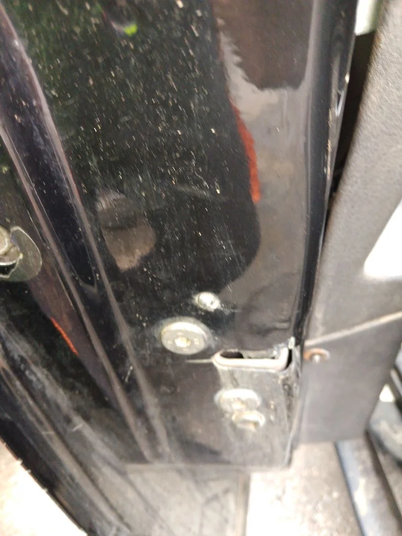 Foto de CERRADURA PUERTA DELANTERA IZQUIERDA PEUGEOT 407 2.0 16V HDi FAP CAT (RHR / DW10BTED4) (136 CV / 100 KW)