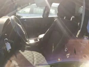 Foto de CINTURON SEGURIDAD DELANTERO IZQUIERDO MERCEDES-BENZ CLASE C (BM 203) BERLINA 2.2 CDI CAT (150 CV / 110 KW) referencia A2038600386 FKZ