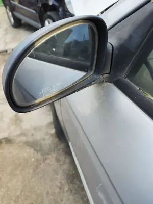 Foto de RETROVISOR IZQUIERDO KIA CERATO (LD) 1.5 CRDi (102 CV / 75 KW) referencia 876202F301