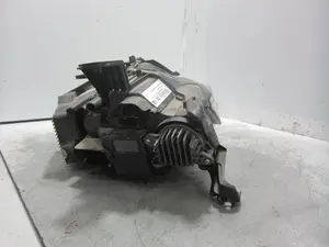 Foto de FARO DERECHO PEUGEOT 508 Híbrido 265 kW (1.6 Ltr. - 147 kW) (360 CV / 265 KW) referencia 9839014080 foto 8