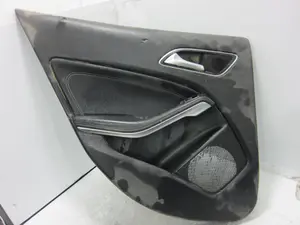 Foto de GUARNECIDO PUERTA TRASERA IZQUIERDA MERCEDES-BENZ CLASE GLA (BM 156) 2.1 CDI CAT (136 CV / 100 KW) referencia A2467600161 foto 1