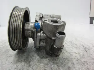 Foto de BOMBA DIRECCION PORSCHE CAYENNE (TIPO 92A) 3.0 V6 TDI CAT (239 CV / 176 KW) referencia 059145255G foto 6