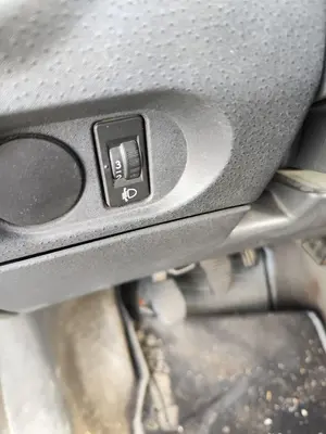Foto de INTERRUPTOR CITROEN C2 1.1  (60 CV / 44 KW)