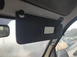 Foto de PARASOL DERECHO RENAULT KANGOO I (F/KC0) 1.2 (58 CV / 43 KW) foto 2