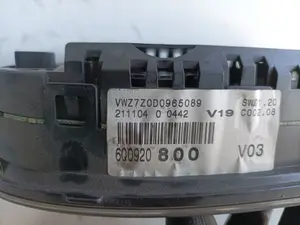 Foto de CUADRO INSTRUMENTOS VOLKSWAGEN POLO IV (9N1) 1.4 16V (75 CV / 55 KW) referencia 6Q0920800 foto 5
