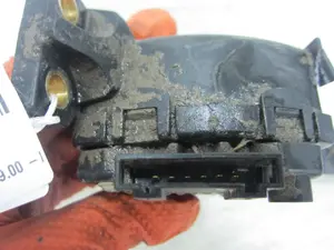 Foto de PEDAL ACELERADOR AUDI A3 (8L) 1.9 TDI (110 CV / 81 KW) referencia 1J1721503H foto 2