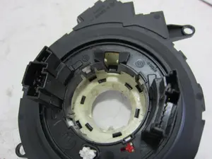 Foto de ANILLO AIRBAG BMW SERIE 5 BERLINA (E60) 3.0 Turbodiesel CAT (231 CV / 170 KW) referencia 6976394 foto 3