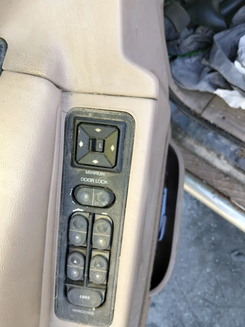 Foto de MANDO RETROVISOR FORD EXPLORER (UN46) 4.0 V6 CAT (156 CV / 115 KW)