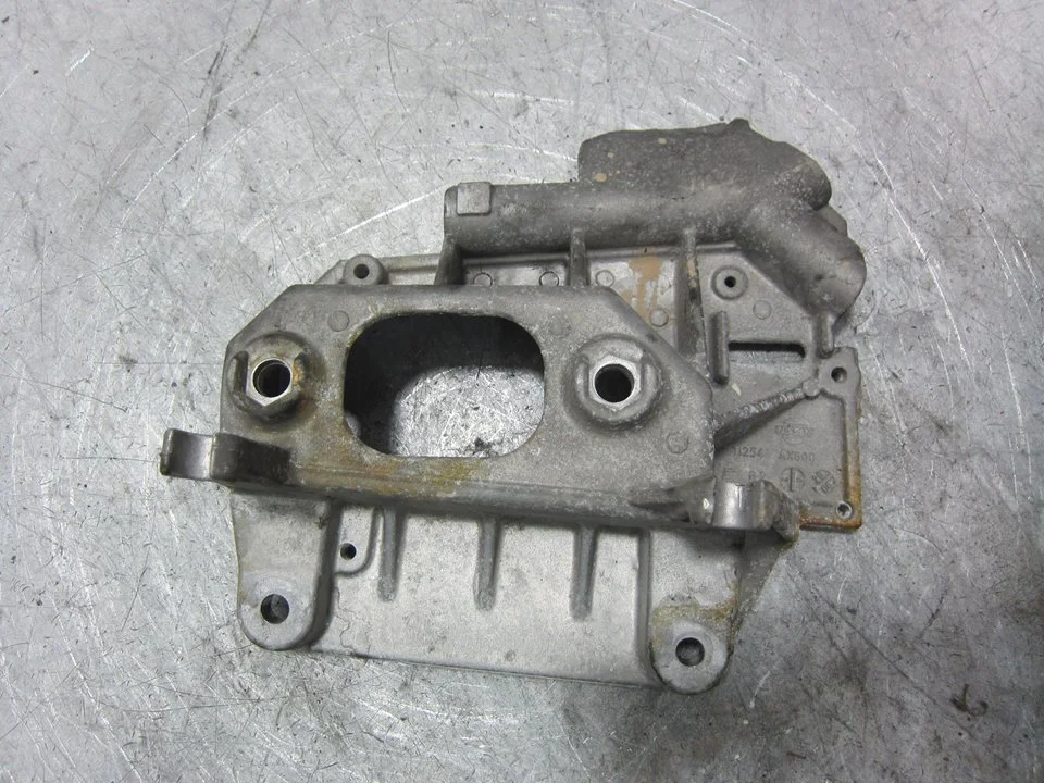 Foto de NO IDENTIFICADO RENAULT CLIO III 1.5 dCi Diesel (68 CV / 50 KW) referencia 11254AX600