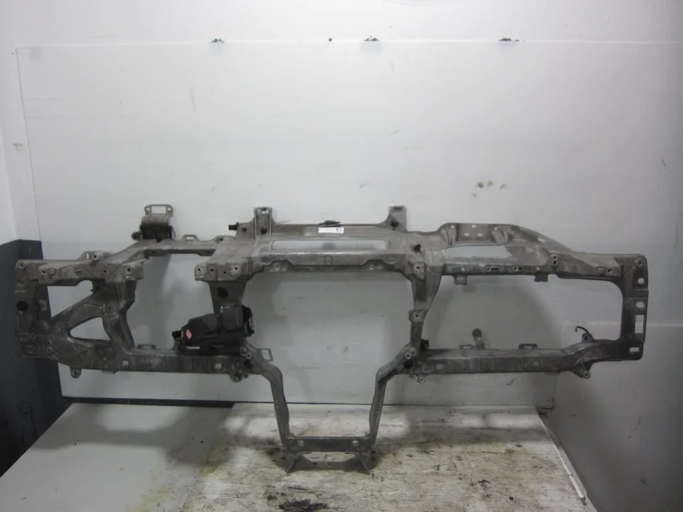 Foto de PANEL FRONTAL LAND ROVER RANGE ROVER EVOQUE 2.0 Td4 CAT (150 CV / 110 KW) referencia K8D204545AB