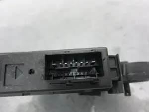 Foto de MOTOR ELEVALUNAS DELANTERO IZQUIERDO CITROEN GRAND C4 PICASSO 1.6 16V HDi FAP (109 CV / 80 KW) referencia 9682495880 foto 2