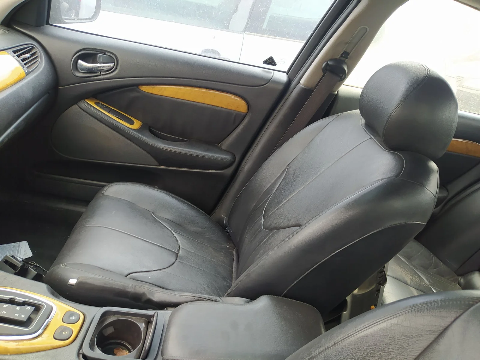 Foto de ASIENTO DELANTERO DERECHO JAGUAR S-TYPE (03.1999) 4.0 V8 32V CAT (276 CV / 203 KW)