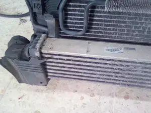 Foto de INTERCOOLER MERCEDES-BENZ CLASE E (BM 211) BERLINA 3.0 CDI CAT (190 CV / 140 KW) referencia 2115001102 foto 2