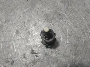 Foto de INTERRUPTOR CITROEN C3 1.6 16V (120 CV / 88 KW) referencia 9670430580 foto 4