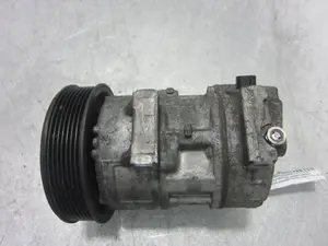 Foto de COMPRESOR AIRE ACONDICIONADO TOYOTA AVENSIS WAGON (T25) 2.2 D-CAT (177 CV / 130 KW) referencia GE4472209398 foto 2