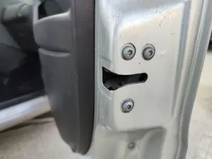 Foto de CERRADURA PUERTA DELANTERA DERECHA FIAT II PANDA (169) 1.2 CAT (60 CV / 44 KW)