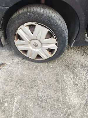Foto de LLANTA RENAULT SCENIC I (JA...) 1.9 dCi Diesel CAT (102 CV / 75 KW) referencia 8200028488 foto 6