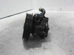 Foto de BOMBA DIRECCION FORD FOCUS BERLINA (CAP) referencia 4AB1603 foto 1