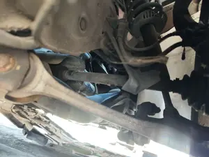 Foto de EJE DELANTERO / CUNA MOTOR VOLKSWAGEN PASSAT BERLINA (3B2) 1.9 TDI (116 CV / 85 KW)